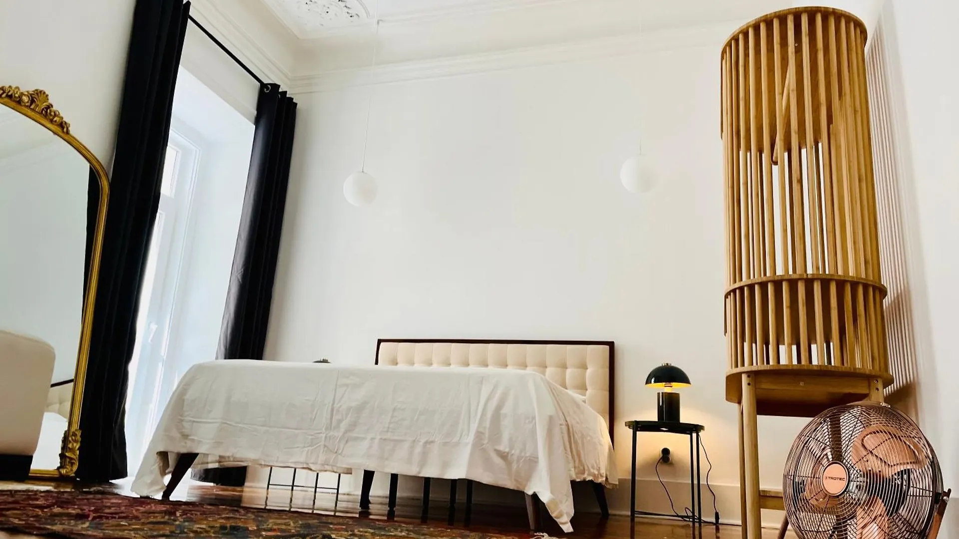 The Royal Prince Garden Apartments In Principe Real Portugal