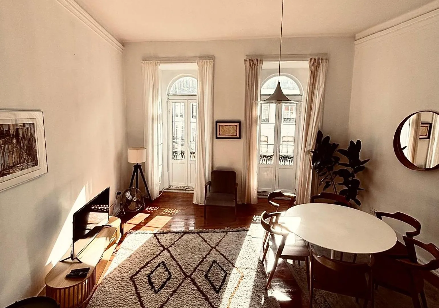 The Royal Prince Garden Apartments In Principe Real Lissabon Portugal
