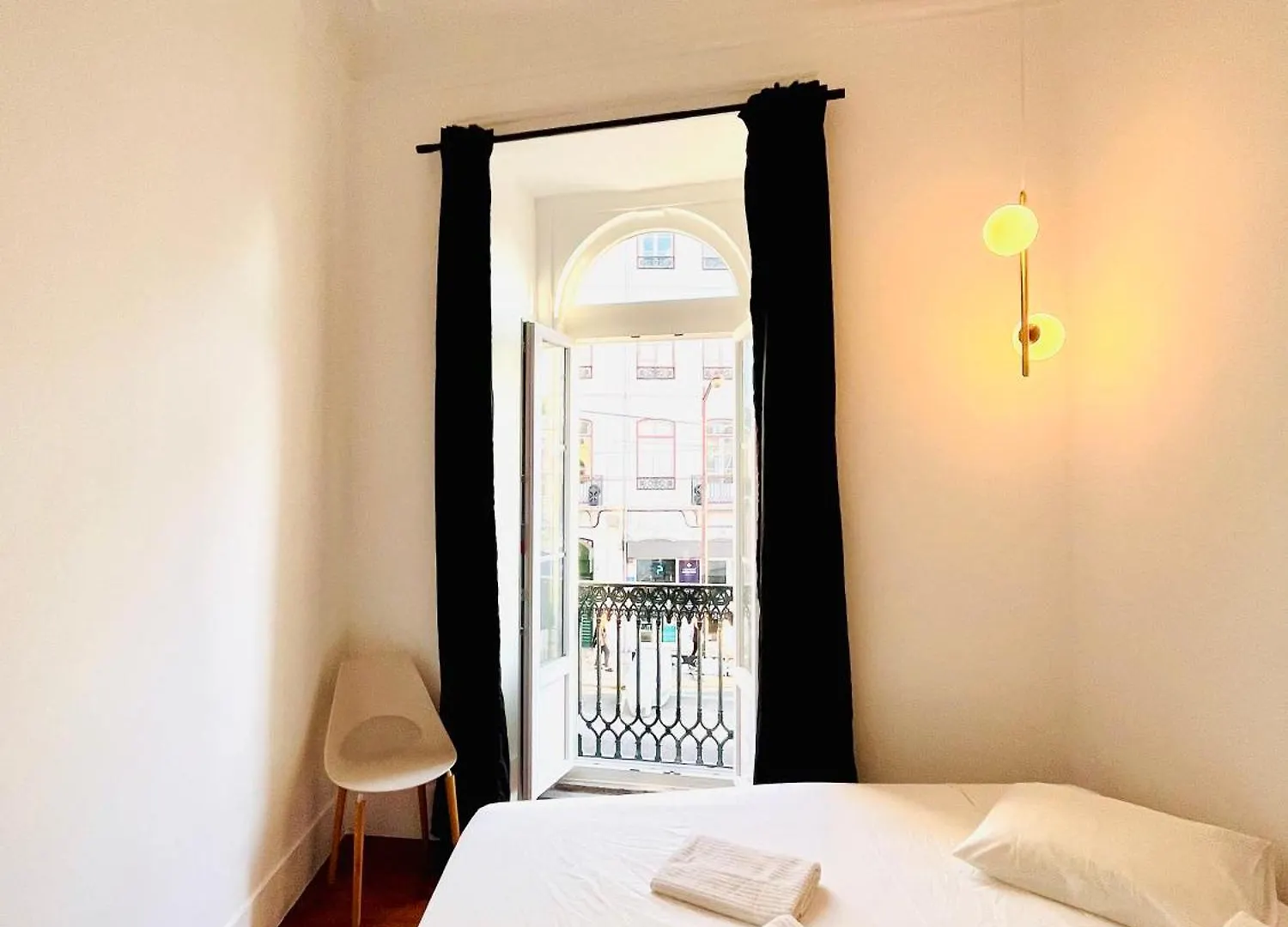 The Royal Prince Garden Apartments In Principe Real Lisbon 0*,  Portugal