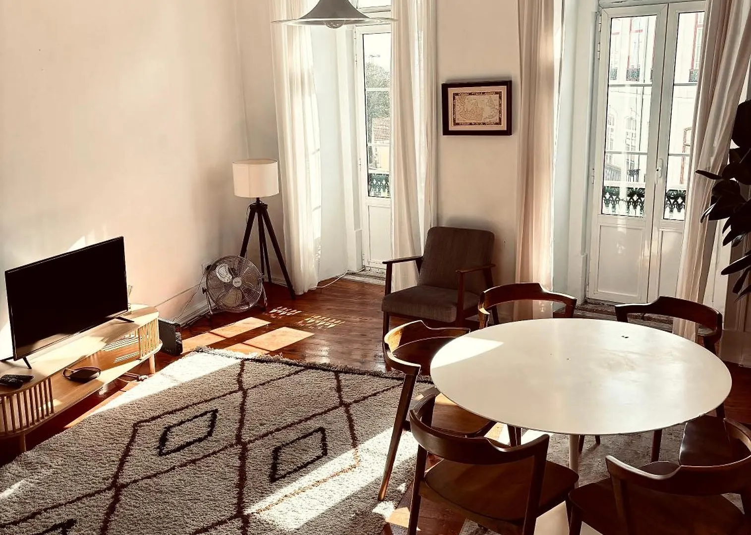 The Luxurious 3Bedroom Apartment In Principe Real - 3D Lisbon Portugal