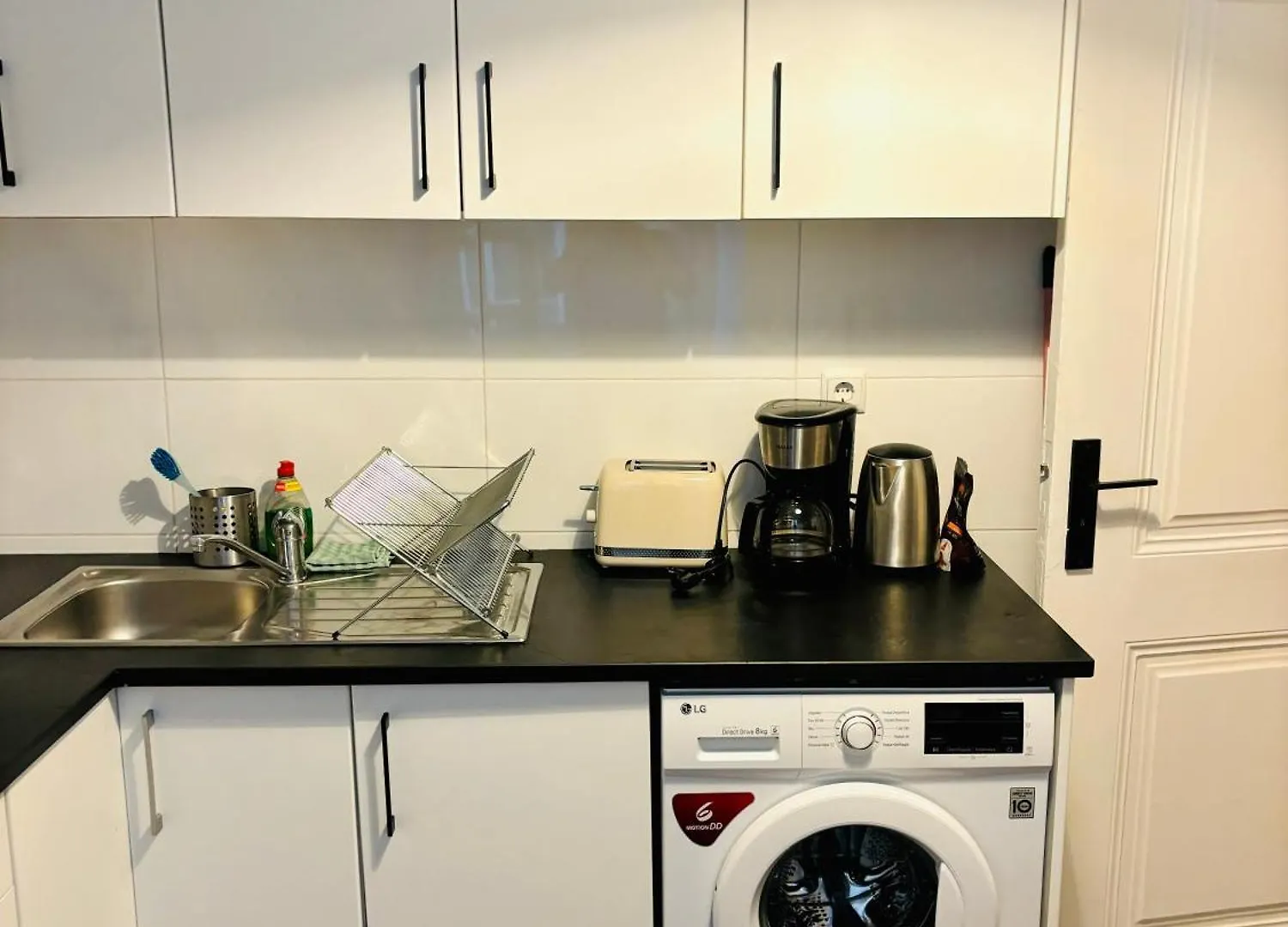 The Luxurious 3Bedroom Apartment In Principe Real - 3D Lisbon Portugal