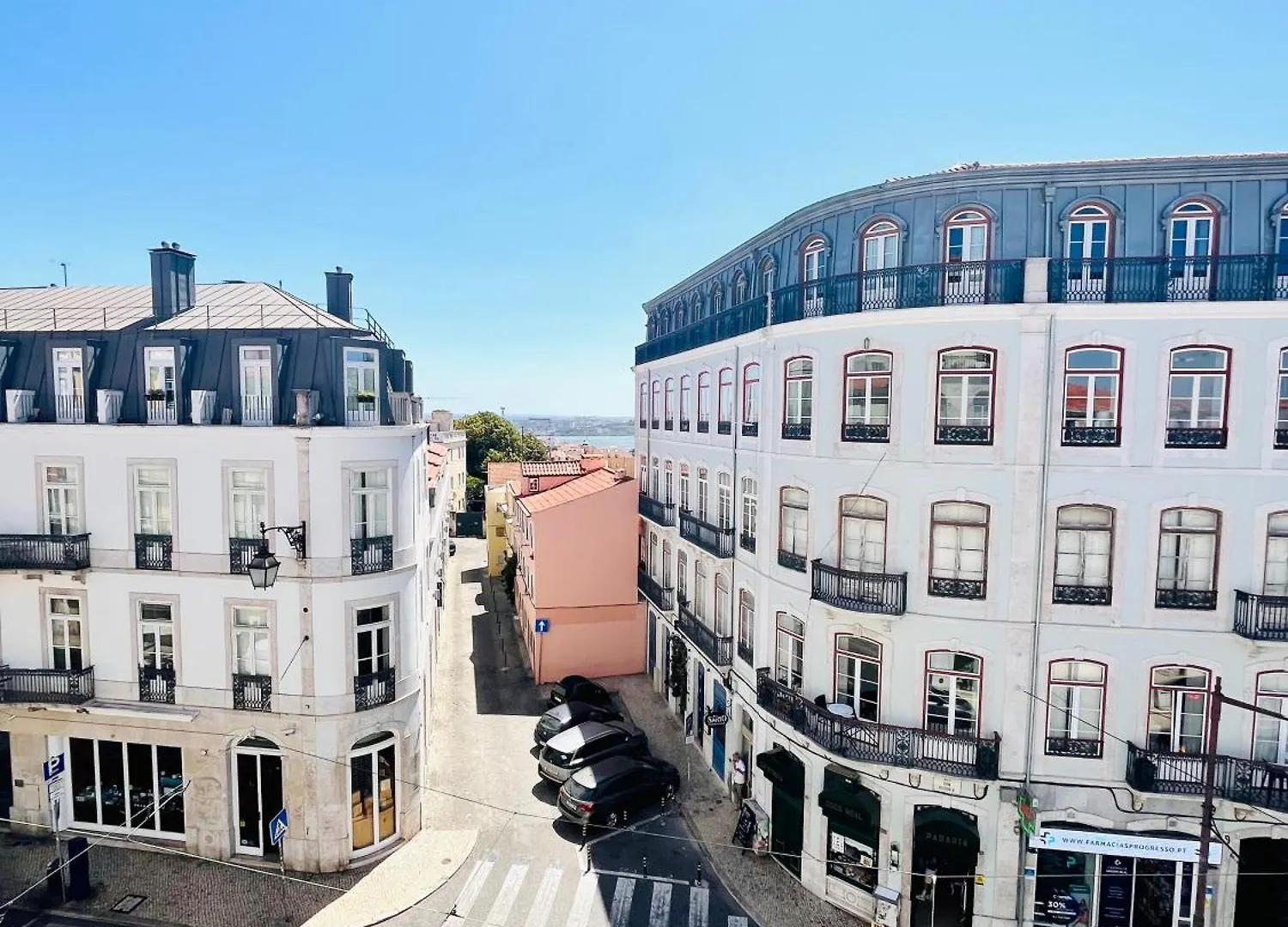The Royal Prince Garden Apartments In Principe Real