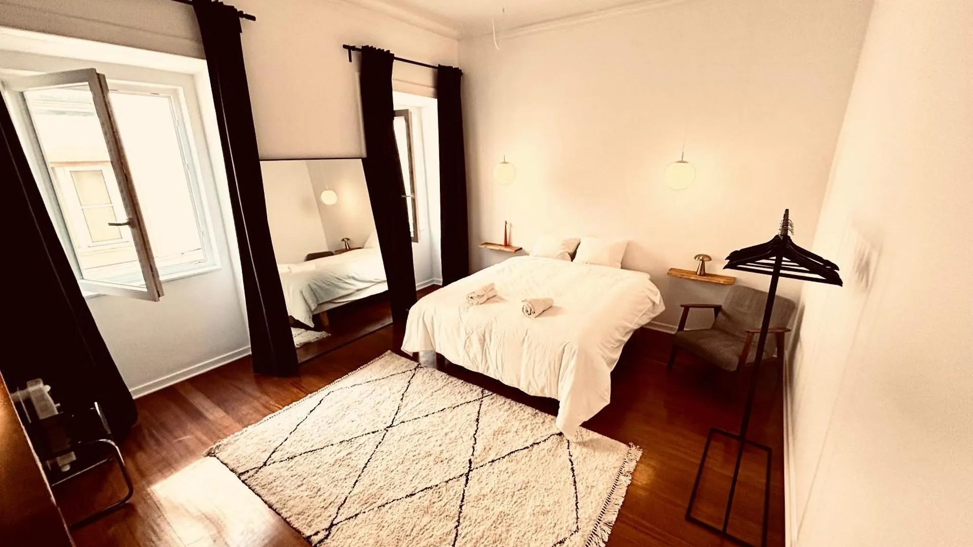 The Royal Prince Garden Apartments In Principe Real